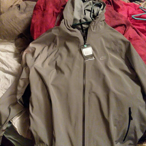 Nike 3M Full Reflective Running Outerwear nwt - Picture 5 of 8